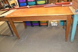 Oak dining table, approx 149cm long