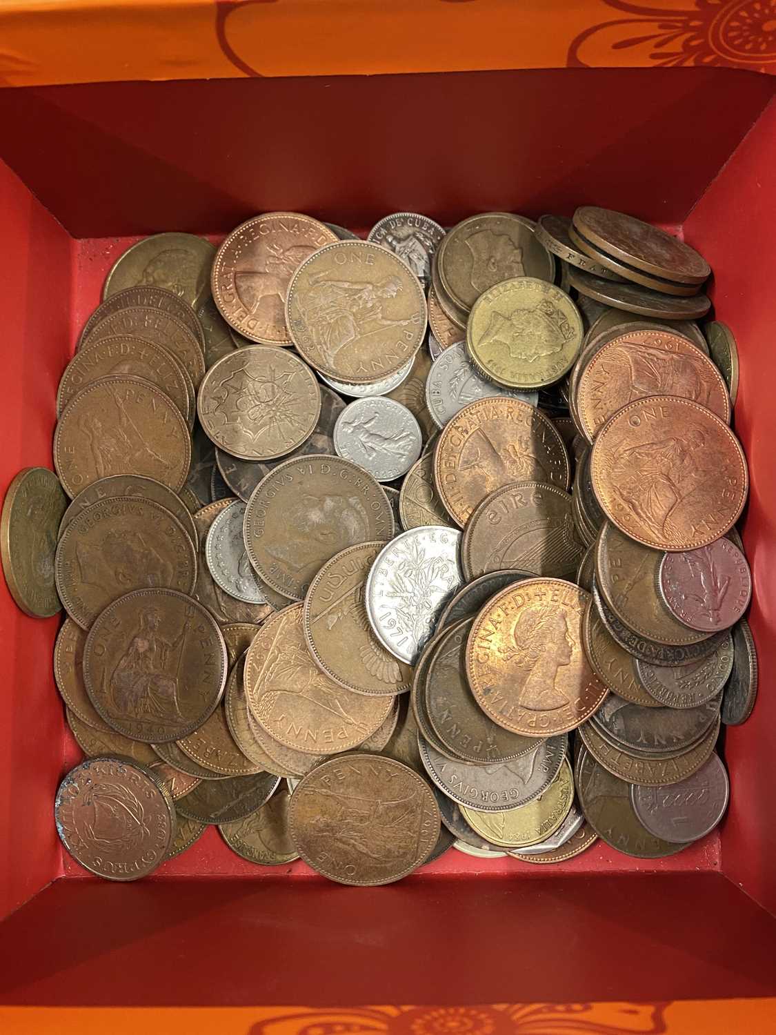Box of various mainly British copper coinage