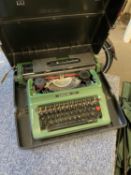 Silver Reed 500 green typewriter, cased