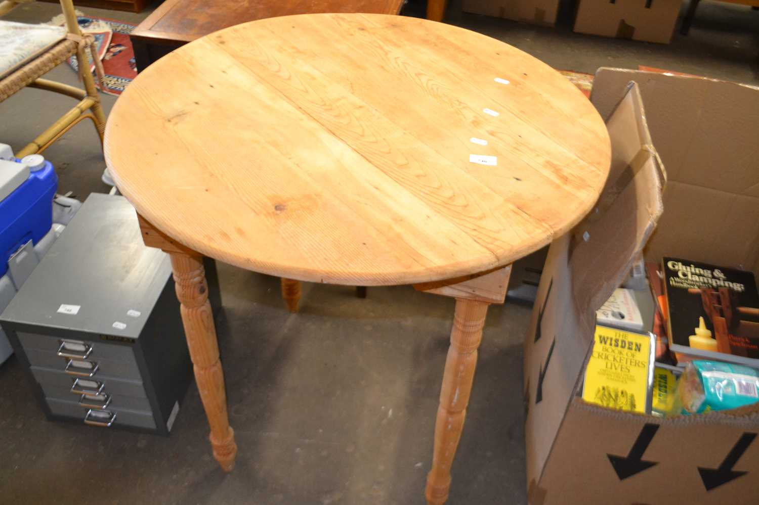 Round pine topped kitchen table, 79cm
