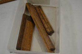 Mixed Lot: Folding wooden ruler, vintage thermometer, spirit level etc