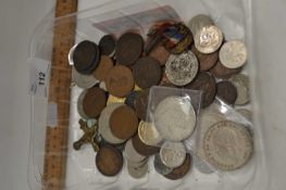 Box of various mixed coinage