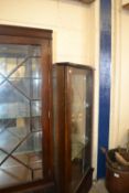 China display cabinet together with a small corner display cabinet (2)