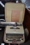 Olivette Lettera 22 typewriter, cased