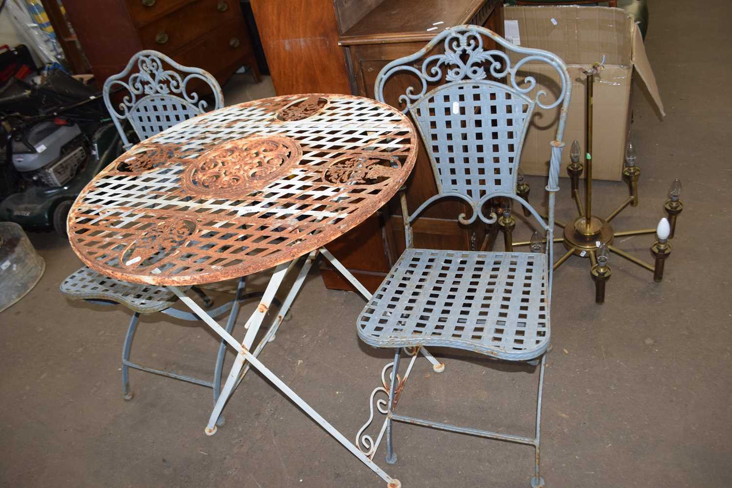 Round folding garden table and two chairs