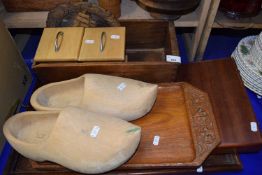 Mixed Lot: Wooden serving trays, clogs and other assorted items