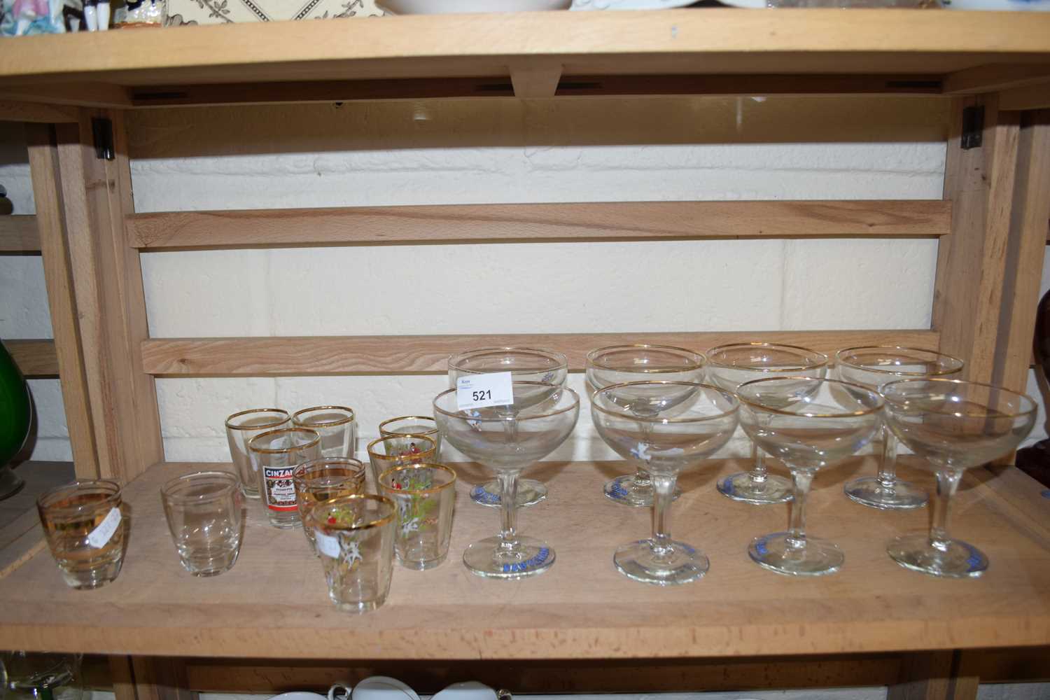 Mixed Lot: Retro drinking glasses to include Babycham