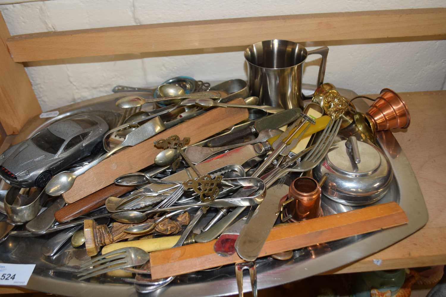 Tray of various assorted cutlery and other items