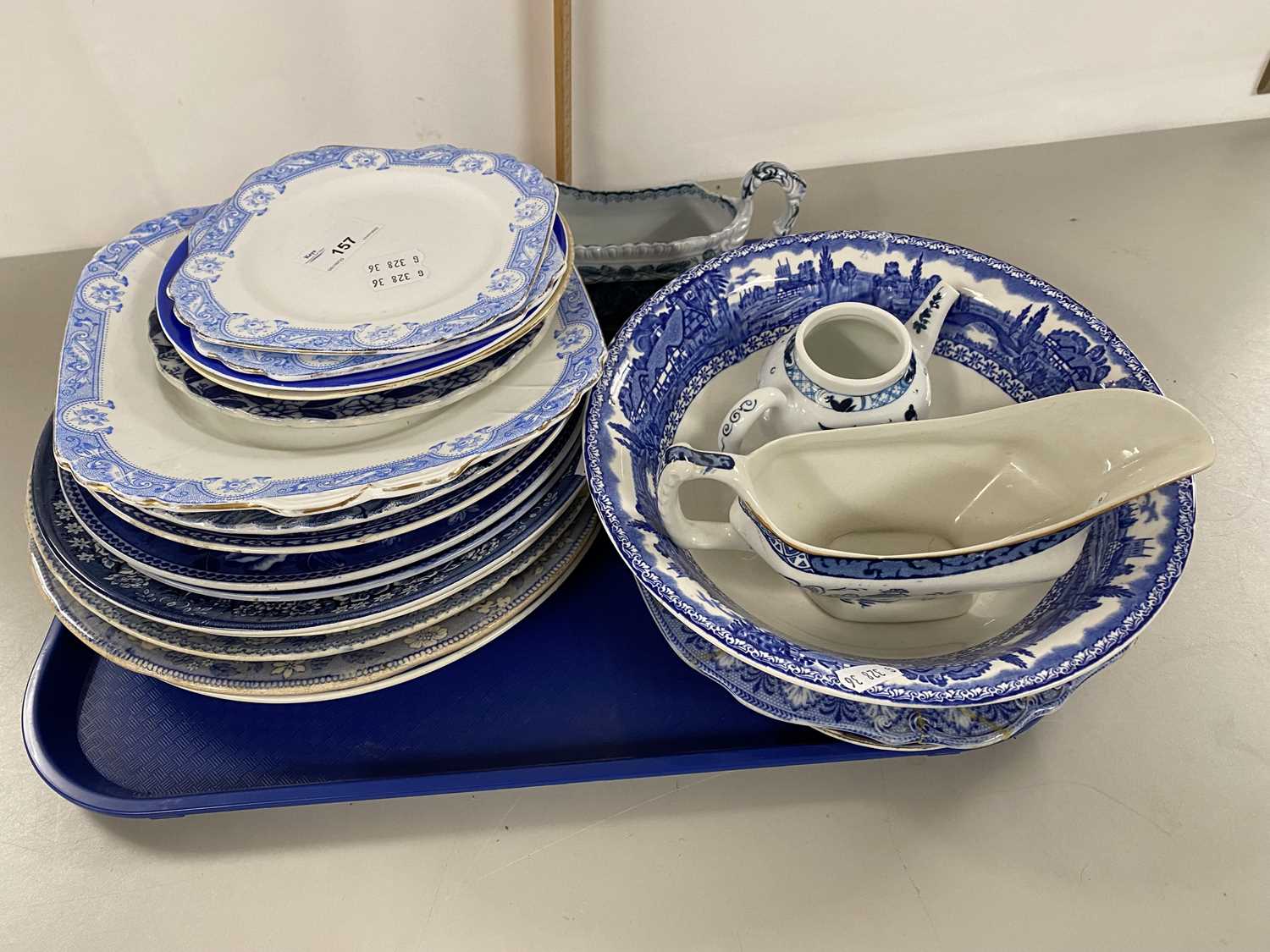 Mixed Lot: Various decorated blue and white plates, bowls, dishes and other items
