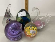 Mixed Lot: Various paperweights and an Art Glass swan