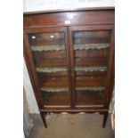 Glazed bookcase cabinet, approx 146cm high