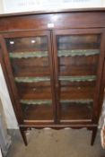 Glazed bookcase cabinet, approx 146cm high