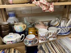 Mixed Lot: Ceramics to include mugs, teapots and other items