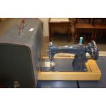 Flower super deluxe sewing machine