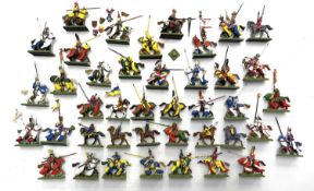 A good quantity of 1990s Warhammer (Games Workshop) Bretonnian Knights on horseback.Plastic