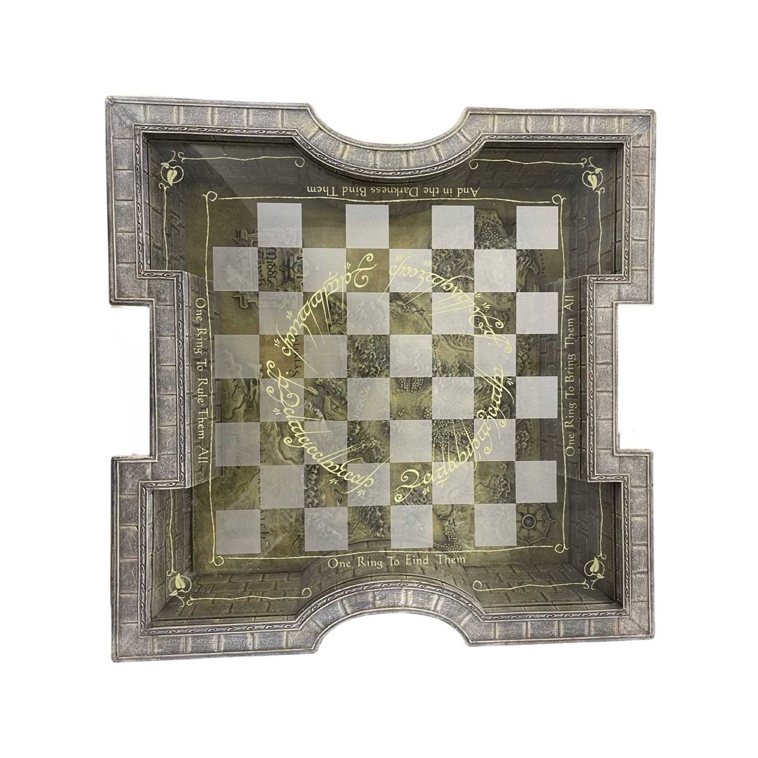 A Collector's Edition Lord of the Rings chess set by Noble, with highly detailed raised board and - Image 3 of 6