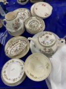 Mixed Lot: Various assorted table wares to include Indian Tree and others