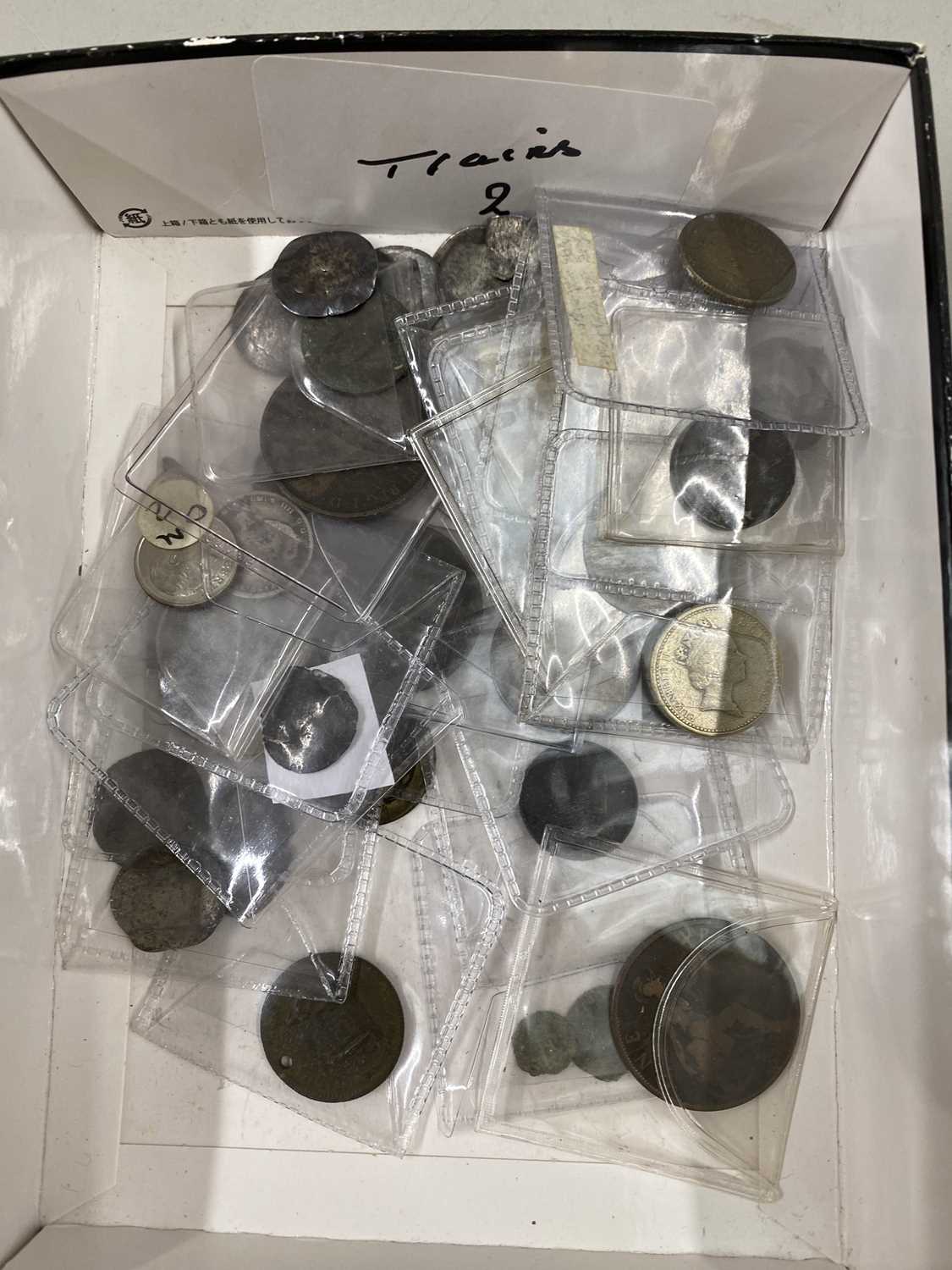 Box of various assorted coinage, metal detecting finds etc