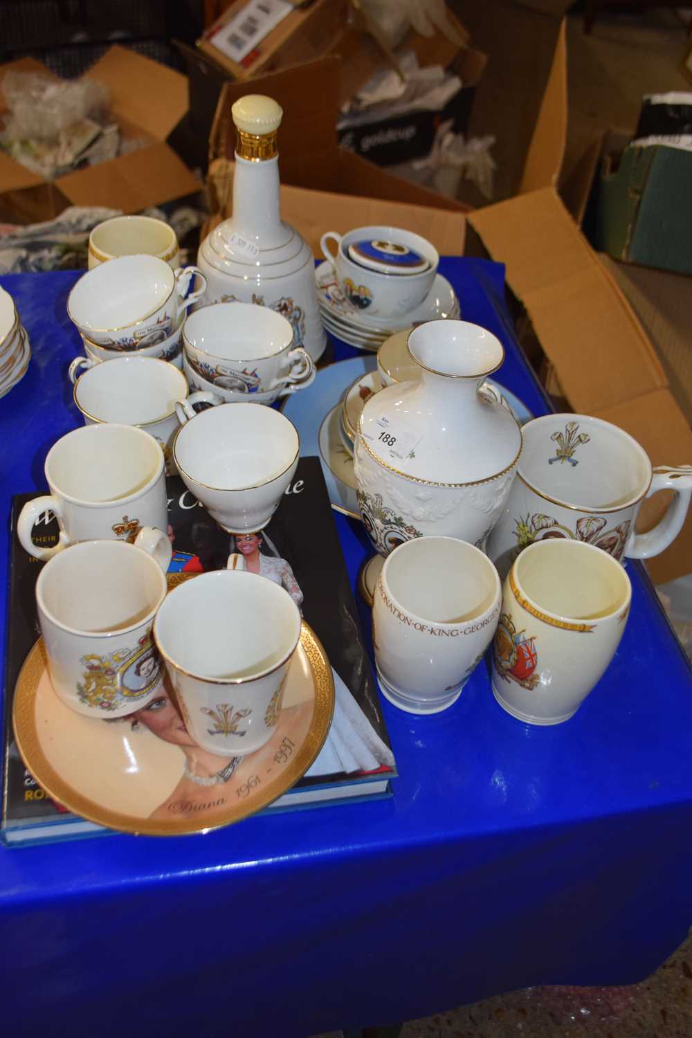 Collection of various royalty commemorative ceramics to include a good range of Charles and Diana
