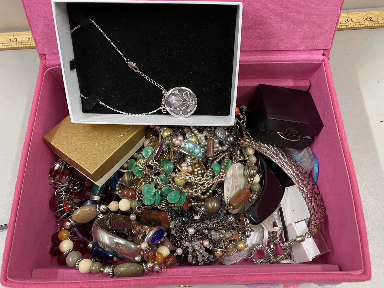 Box of various assorted costume jewellery