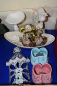 Mixed Lot: Ceramic wall pocket, oval miniatures, miniature shoes, candlestick holders etc