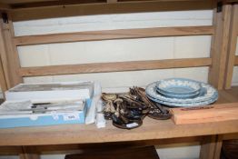 Mixed Lot: Various cutlery, assorted Wedgwood bowls etc