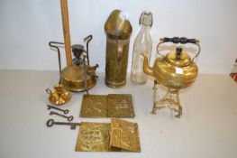 Mixed Lot: Spirit kettle, vintage primer stove, brass jug and other assorted items