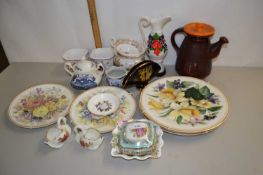 Mixed Lot: Various decorated plates, tea wares etc
