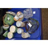 Tray of mixed items to include an Oriental tea set, Art Glass ashtray etc