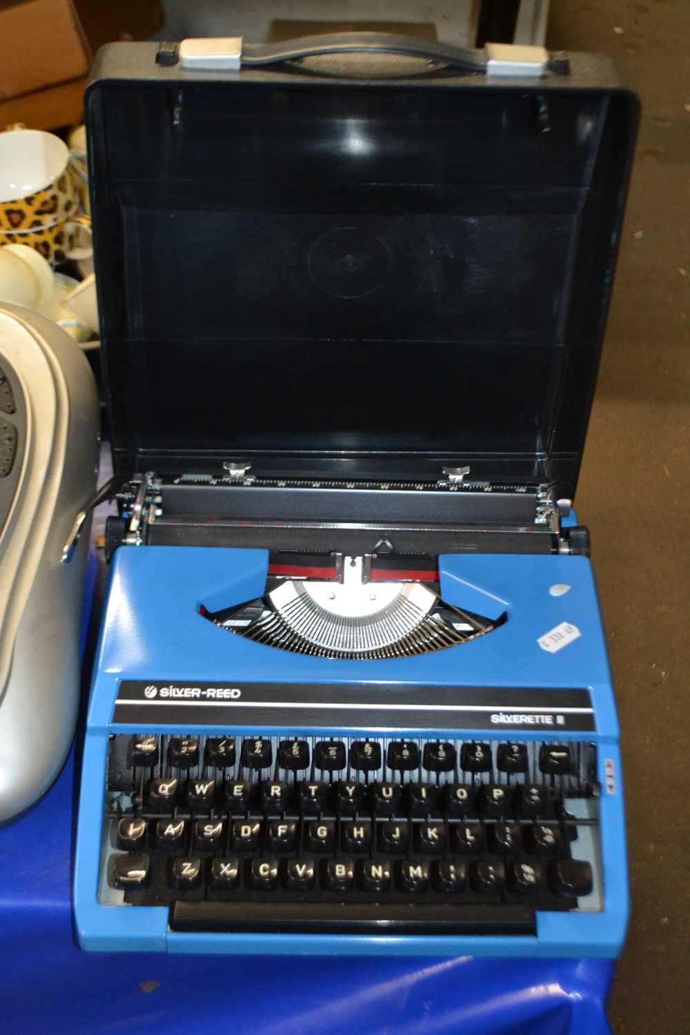 Silveread Silverette II typewriter
