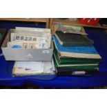 Mixed Lot: Assorted stamps