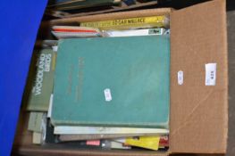 Mixed Lot: Books to include Enid Blyton's Treasury and other assorted books