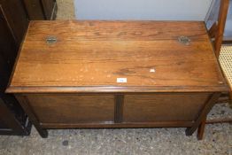 Oak blanket box