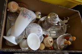 Qty of assorted Wedgewood Angela ceramics and other items