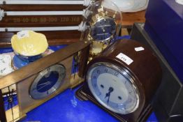 Mixed Lot: Dome topped anniversary clock, a bakelite cased Enfield mantel clock and one other (3)