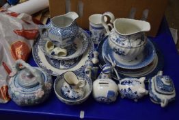 Mixed Lot: Various blue and white table wares, ornaments, piggy banks etc