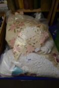Quantity of assorted textiles to include pink embroidered and cut work table linens, crochet,
