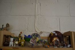 Mixed Lot: Assorted miniature figures, glass and other items