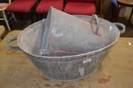 Aluminium oval wash pan and bucket