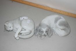 Porcelain model of a Spaniel and a further model of a cat
