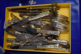 Mixed Lot: Various Kings pattern cutlery and other items