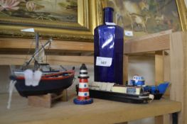 Mixed Lot: Miniature boats and blue glass bottles