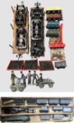 A mixed lot of various G gauge / gauge 1 railway items and 00 gauge corridors, to include: - A