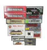 A mixed lot of various boxed die-cast tram models, to include Bachmann, Tomytec, Kato etc