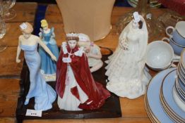 Mixed Lot: Various assorted figurines, to include Royal Worcester and Royal Doulton plus a further