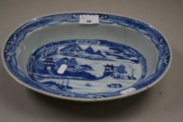 19th Century Chinese blue and white oval bowl