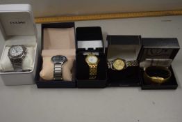 Mixed Lot: Various gents wristwatches to include Accurist, Pulsar and others (5)