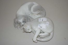 Porcelain model of a Spaniel and a further model of a cat