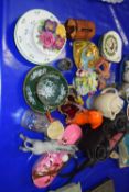 Mixed Lot: Various assorted ornaments, cased binoculars, tea wares etc