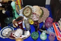 Mixed Lot: Various assorted glass vases, decorative ceramics, miniature fabric picture etc